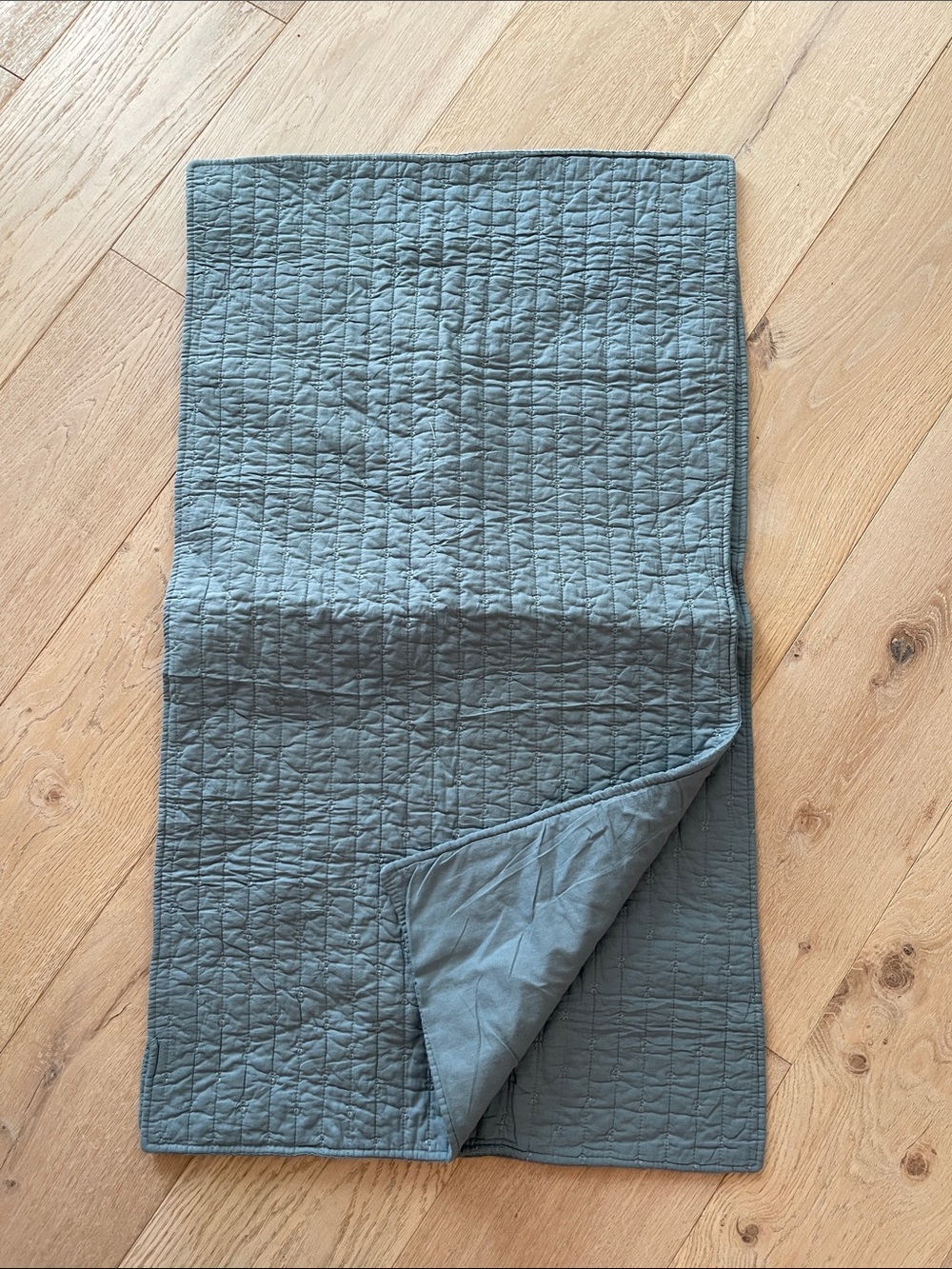 EVERGRACE Quilted King sized shams in Slate Blue